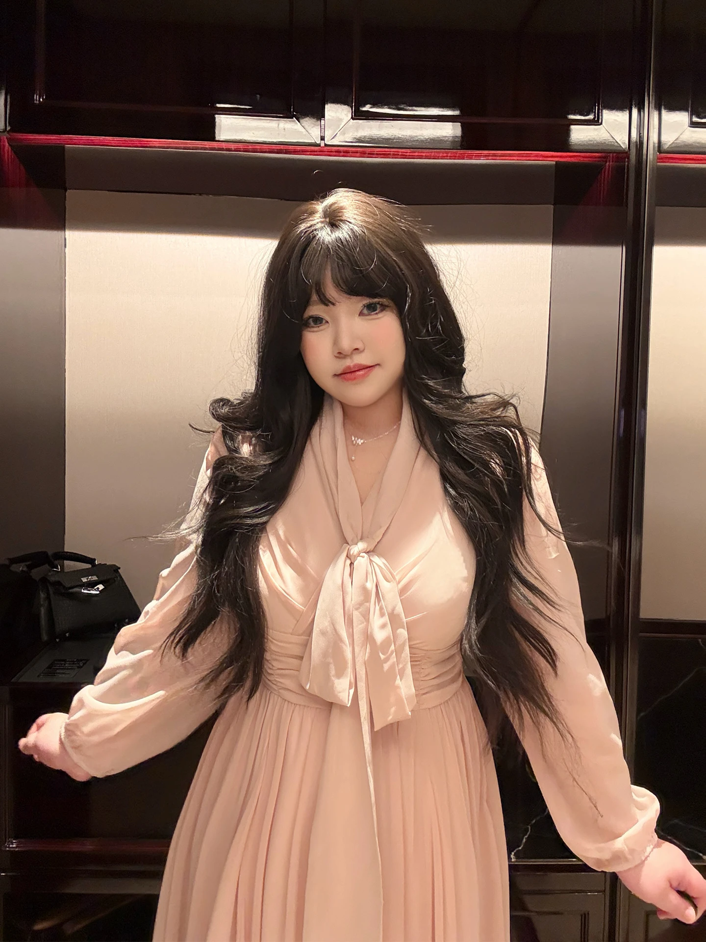 

Gentle Sle Long Sve V-Ne Dr Waist-Cinching Belted Women's Polyester Fiber Spring Faion Slimming Fairy Long Dr