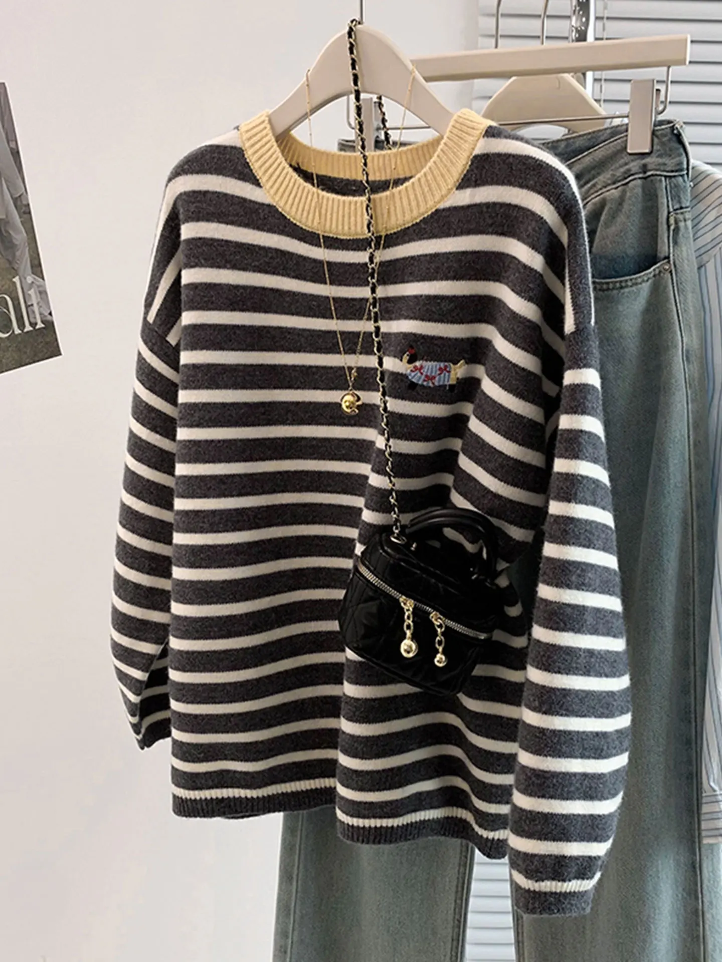 

Ladies Long Sve Embroidered Striped Knitwear Comfortable Lazy Sle Big Size Winter Autumn Faion Casual round Ne Top