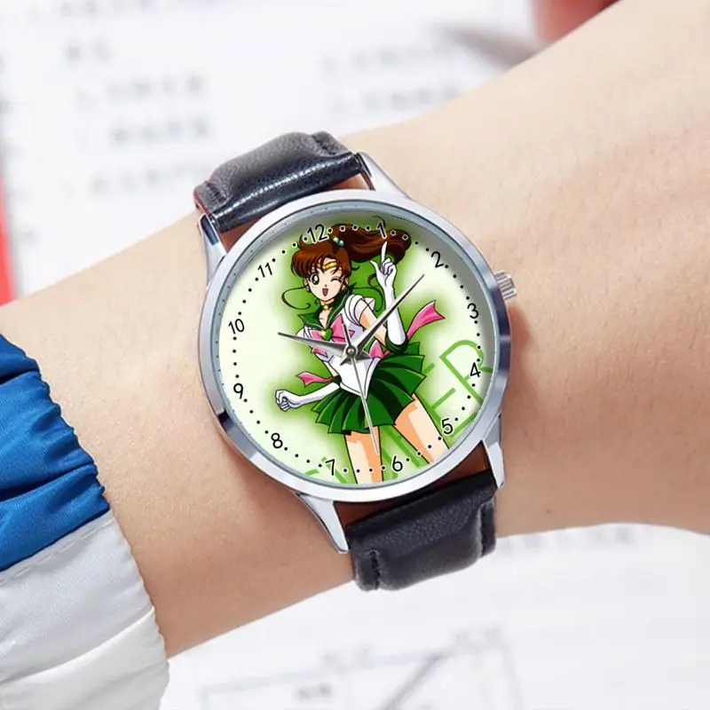بحار القمر الكرتون أنيمي كينو ماكوتو الساعات الطرفية هدايا عيد الميلاد المراهقين الرجال والنساء ساعات الكوارتز بالجملة