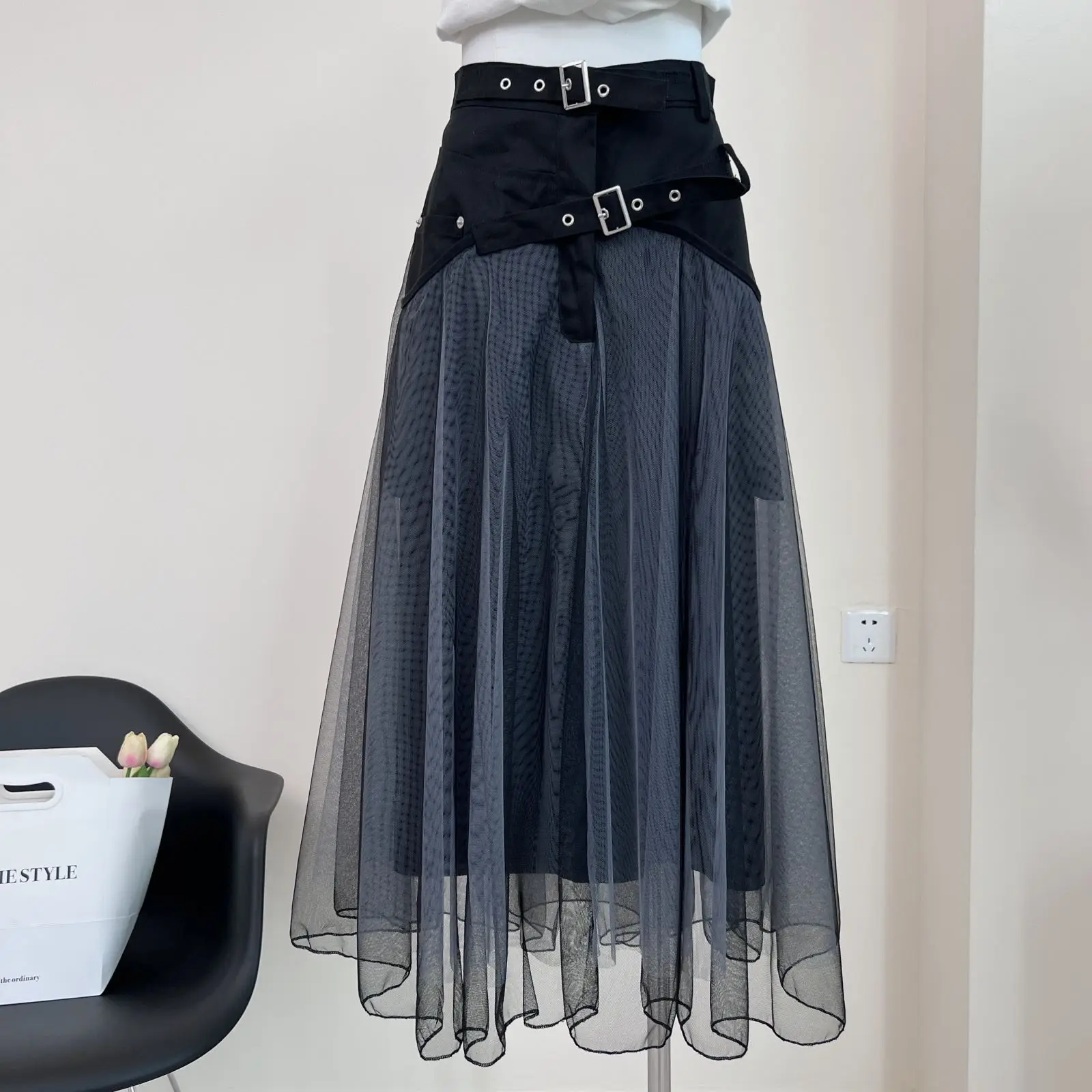 High Waist A-Line Midi Skirt Dark Style Mixed Denim And Lace Unique Design Sensation Half-length Skirts for Women Sweet Style
