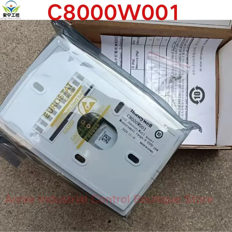 brand-new  Carbon dioxide sensor C8000W001