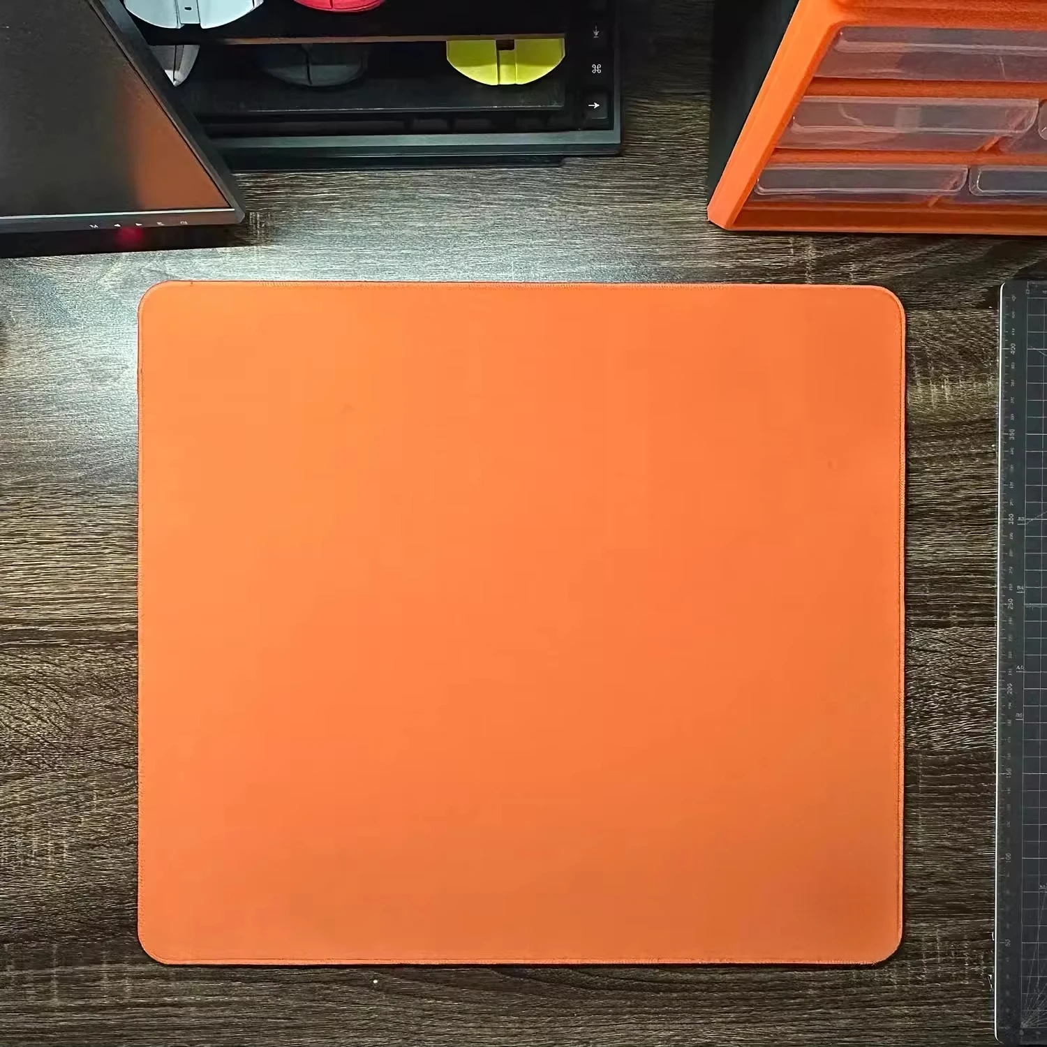 1 Piece Gaming Gear MGG Ultrac - Esports Gaming Mousepad ulasan dan harga