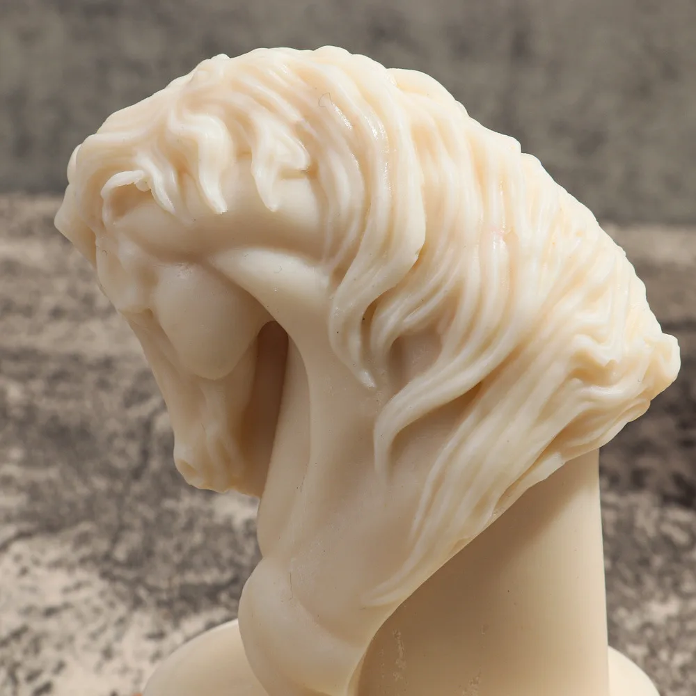 3D Horse Bust Statue Silicone Candle Mold DIY Simulation Anima Head Plaster Resin Making Tool Cake Baking Mould Home Decor Gifts