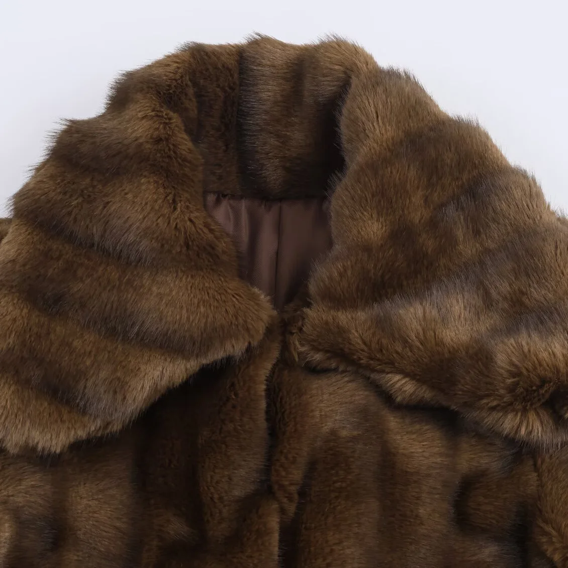 2026 New Fashion Temperament Loose Short Artificial Fur Jacket Womens Coat Multiple Colors Multiple Sizes Available