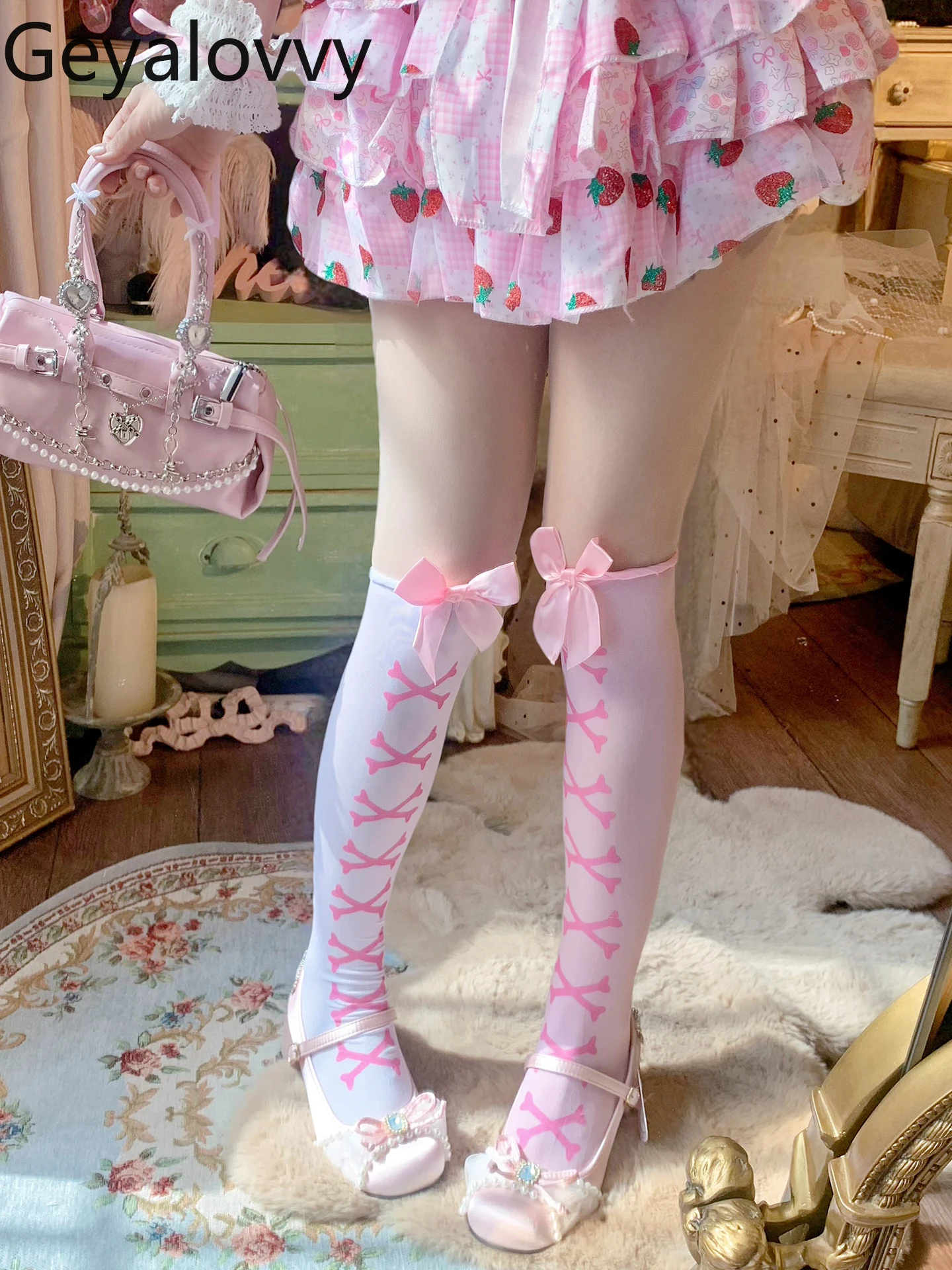 

Оригинальные розовые и белые длинные носки-трубочки с бантом, милые милые универсальные чулки для девочек, японские субкультуры, носки выше колена