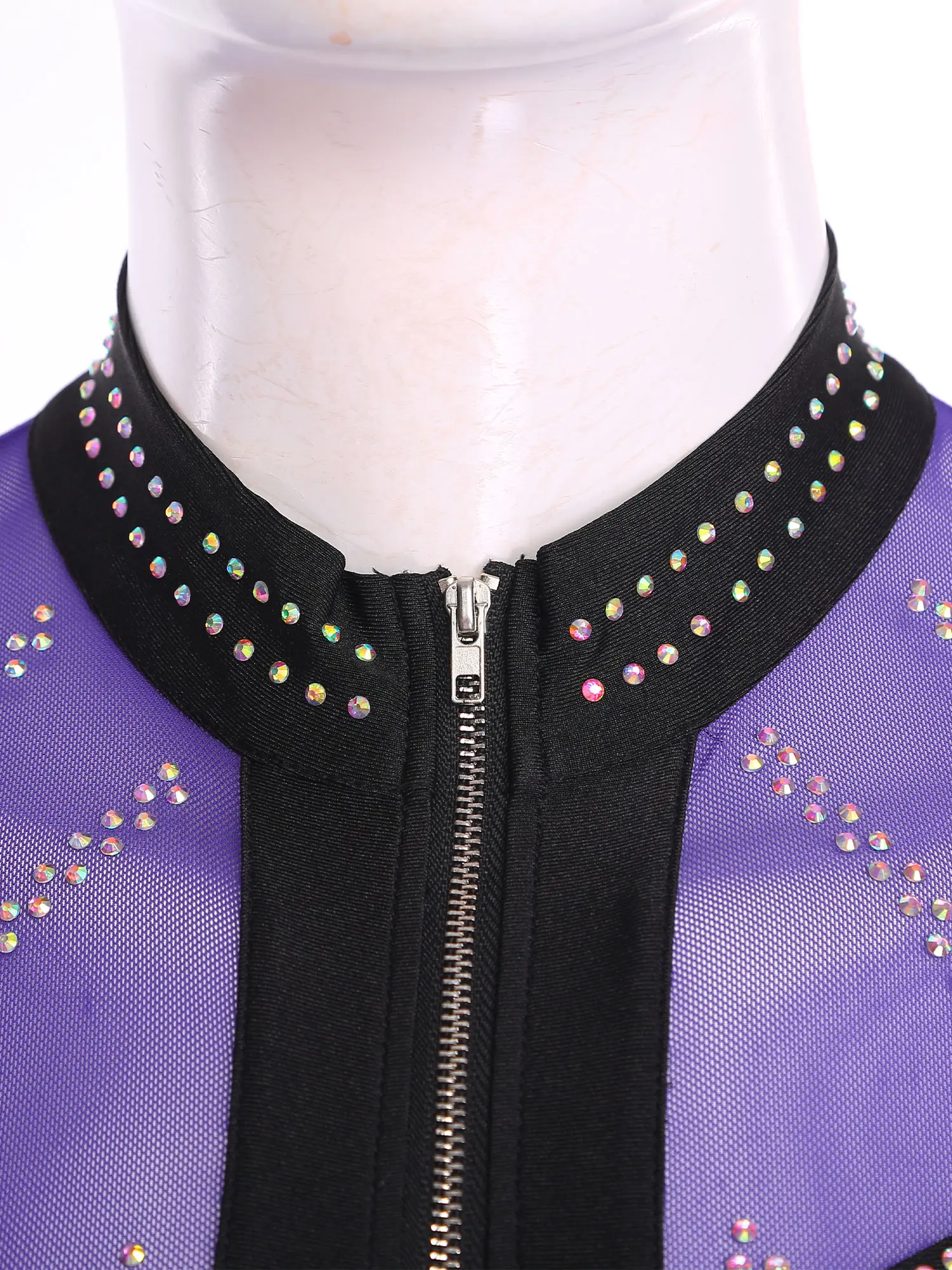 ชุดยิมนาสติกชาย ชุดฟิกเกอร์สเก็ต ชุดเต้นลาติน ชุดเต้นบอลรูม ชุดเต้นชาช่า ชุดรัดรูปสำหรับเต้น ประดับด้วยคริสตัลวิบวับ ชุดแทงโก้ รุมบ้า เสื้อบอดี้สูท