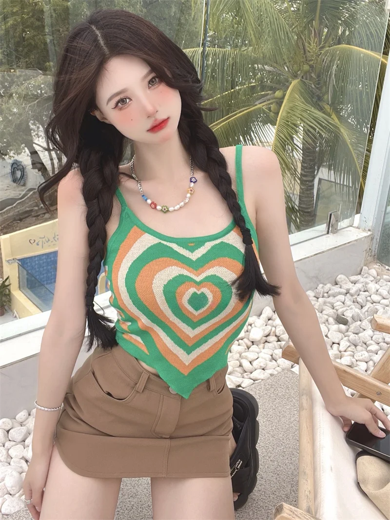 Top Curto de Malha com Estampa de Coração Rosa Choque, Colete Irregular com Alças, Estilo Verão Pure Desire para o Dia a Dia