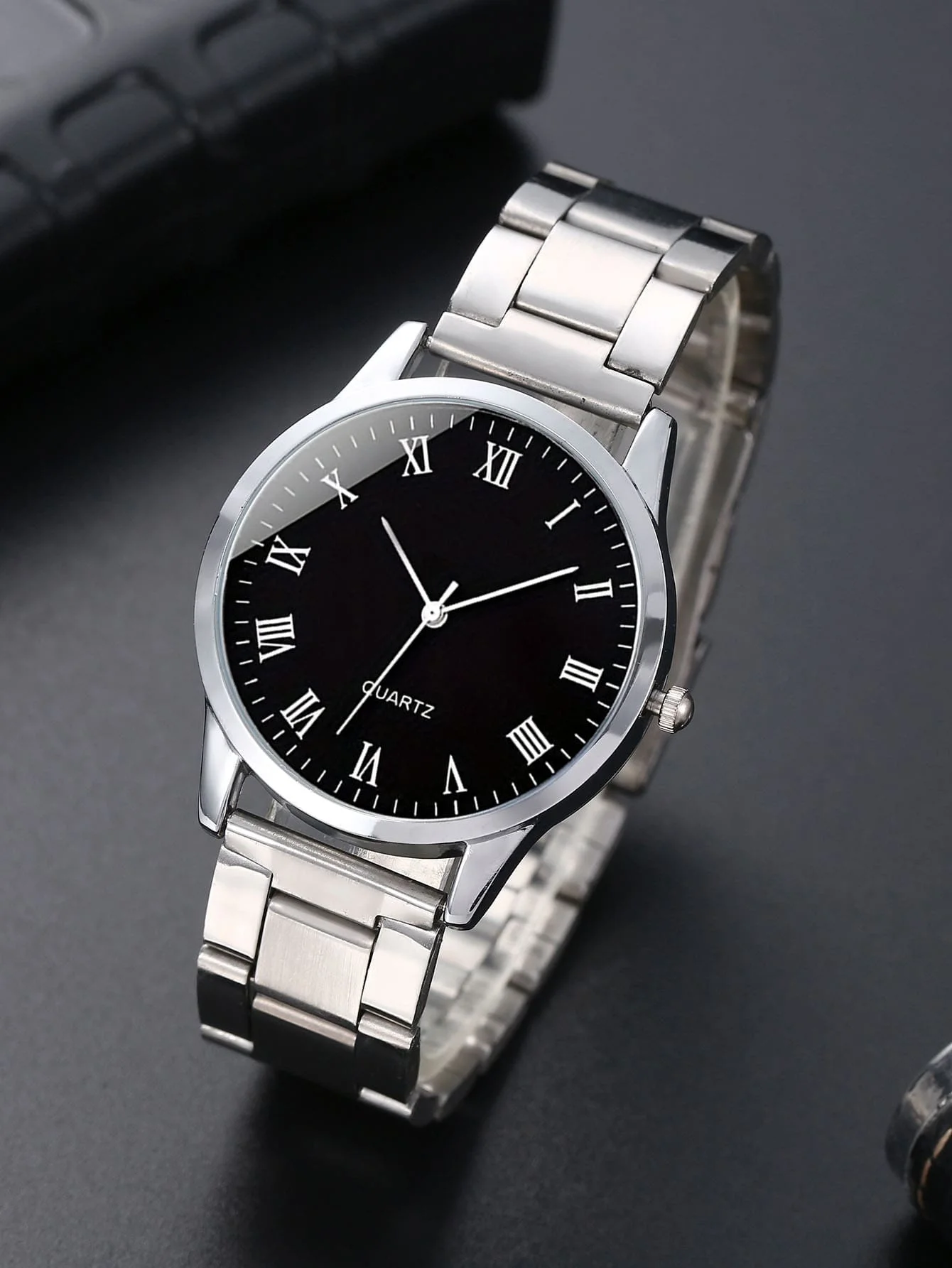 2PCS minimalist alloy Roman Men and women quartz expression pair watch set as a gift for lovers