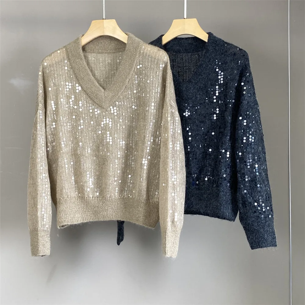 25 Early Autumn New Women's Sequines V-neck Wool Blend fluffy Soft Versatile Top