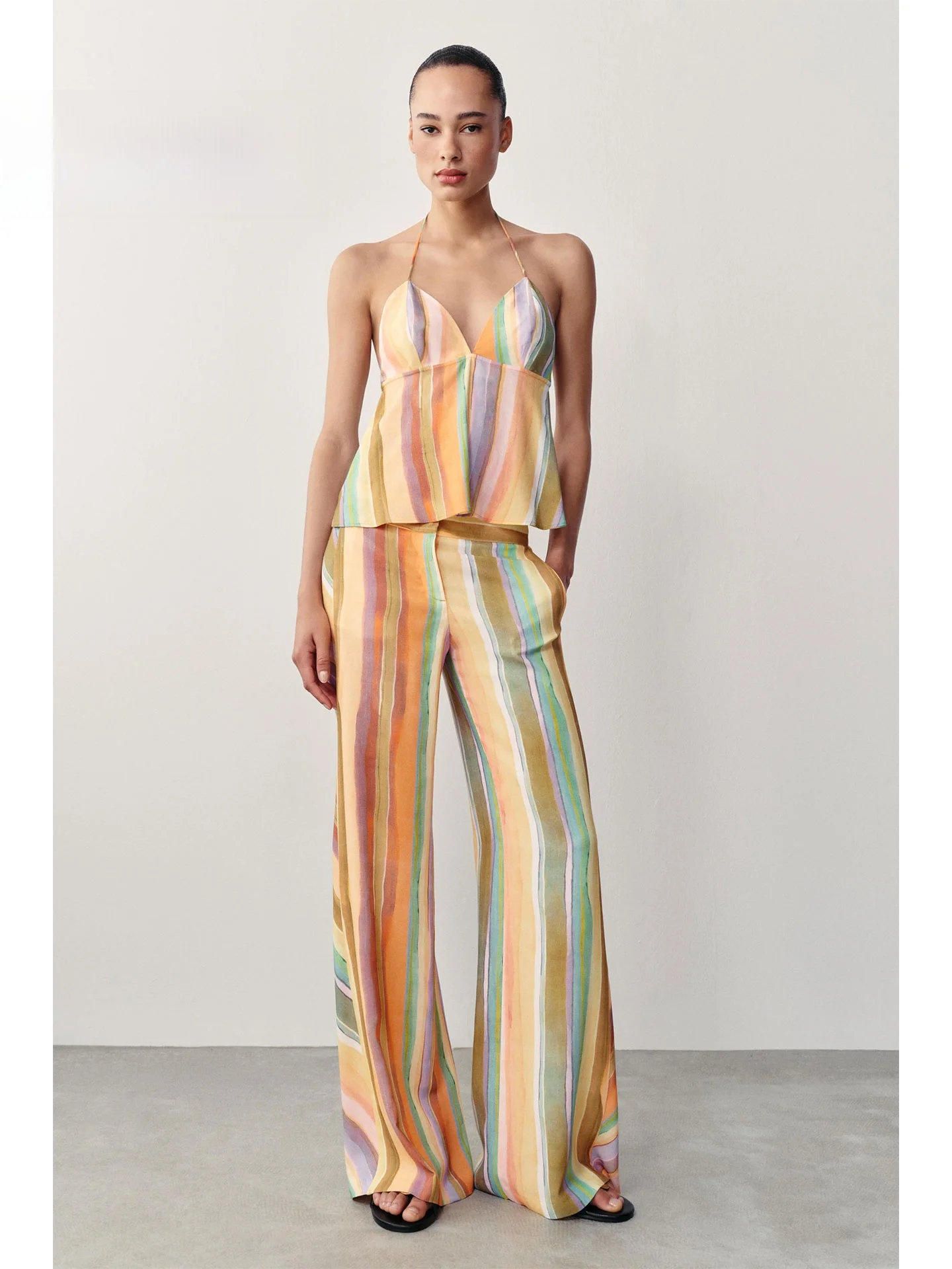 Rainbow Gradient Stripes V-Neck Back Tied A-Line Hem Vacation Atmosphere Hanging Neck Top Women's Short Length Outerwear