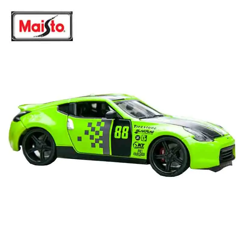 

Maisto 1:24 2009 Nissan 370Z Static Simulation Alloy Car Model Gift Collection