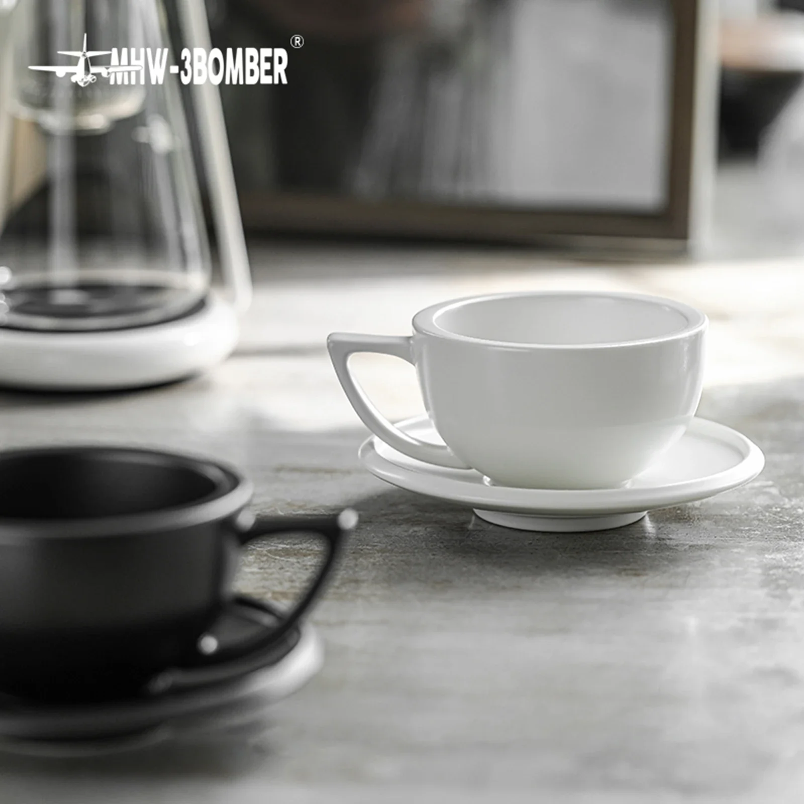 

MHW-3BOMBER 280ml Coffee Cups with Saucers Tea Espresso Latte Coffee Cup Latte Art Breakfast Ceramic Mug Coffee Accessories Mate