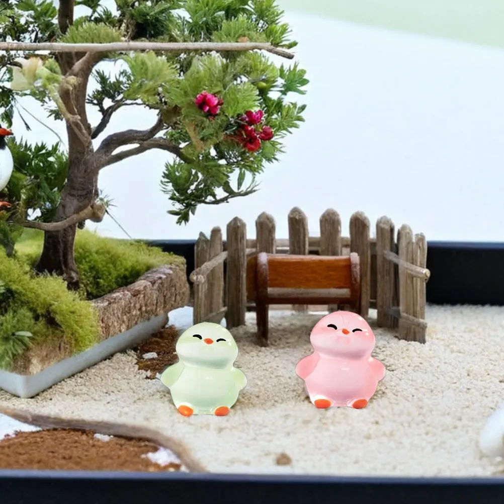 

15pcs Penguin Micro Landscape Decors Glow in Dark Figures Resin Miniatures Fairy Garden Accessories Small Penguin