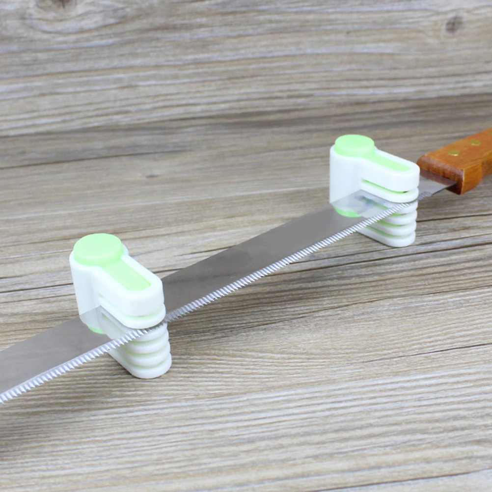 

Adjustable 5-Layer Cake Slicer Plastic Cake Cutter Tool Uniform Toast Bread Leveler Kitchen Baking Utensil Fixator