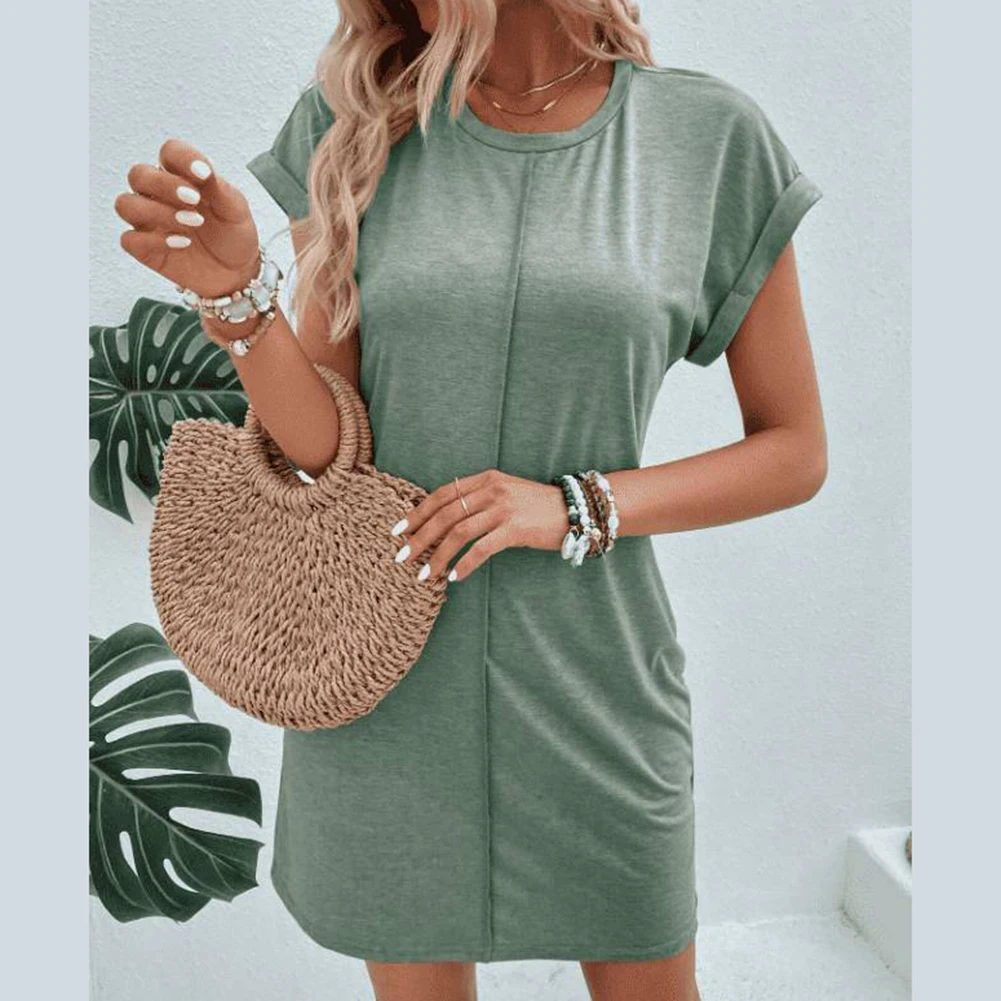カジュアルなレディース半袖Tシャツドレス、無地デザイン、毎日のレジャーやさまざまな機会に快適なフィット感