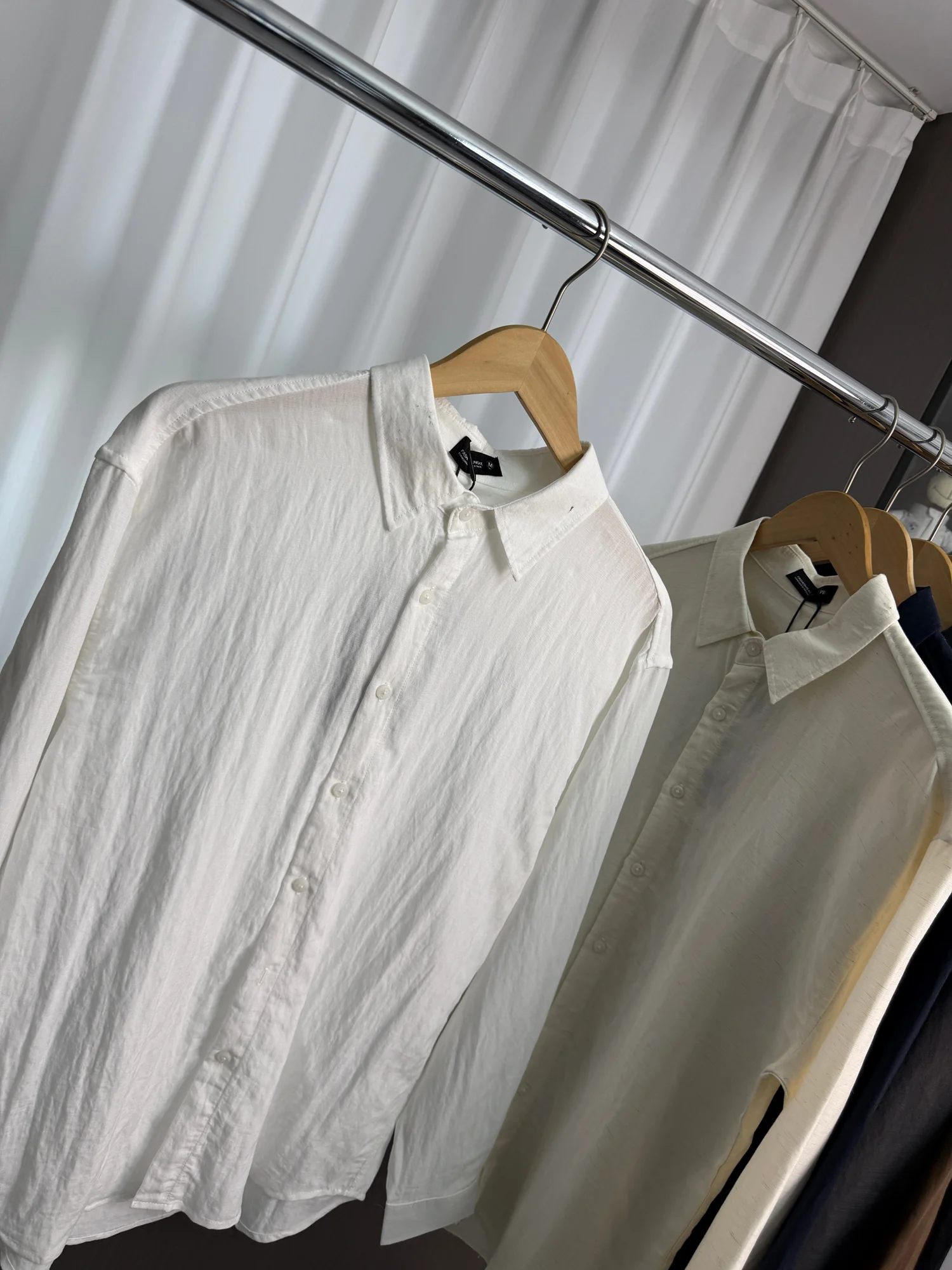 Men's Casual Long Sleeve Shirt Ice Silk Thin Style Breathable Loose Fit Spring Summer Fashion Wrinkles Texture Comfortable Linen