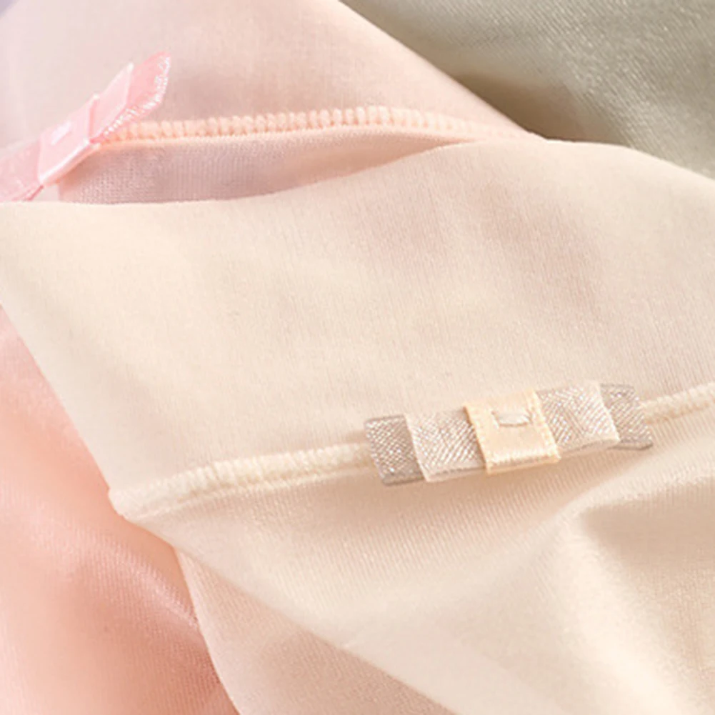 الصيف ملابس داخلية خفيفة الوزن ملخصات النساء التبريد الحرير الجليد شير سلس منتصف الخصر سراويل الكلسون الإناث