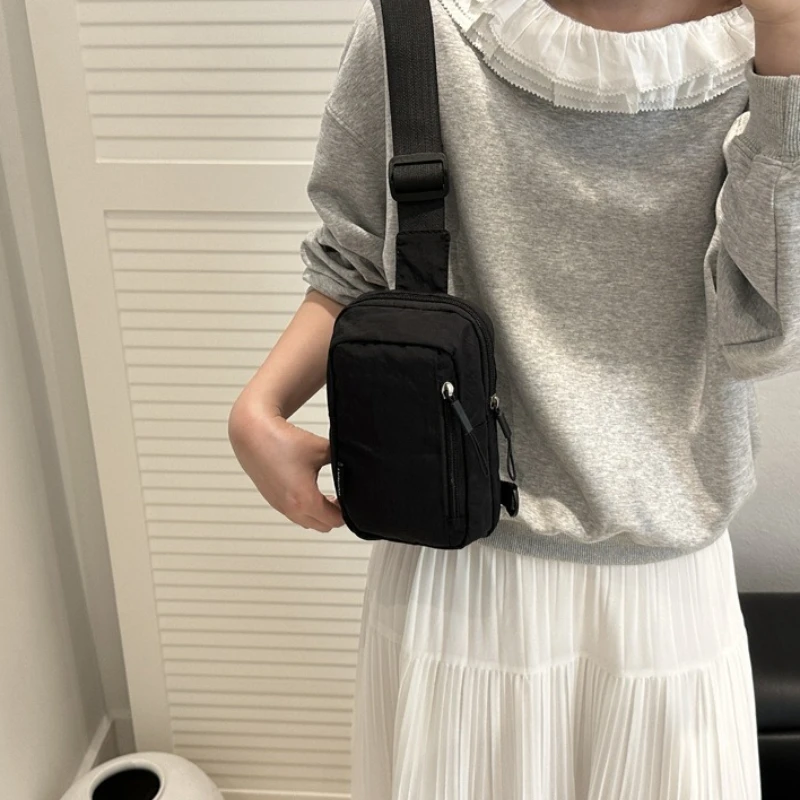 Leichte Crossbody-Handytasche, Lässige Umhängetasche mit Verstellbarem Riemen, Brusttasche für Outdoor-Sportarten für Männer und Frauen – Detail 21
