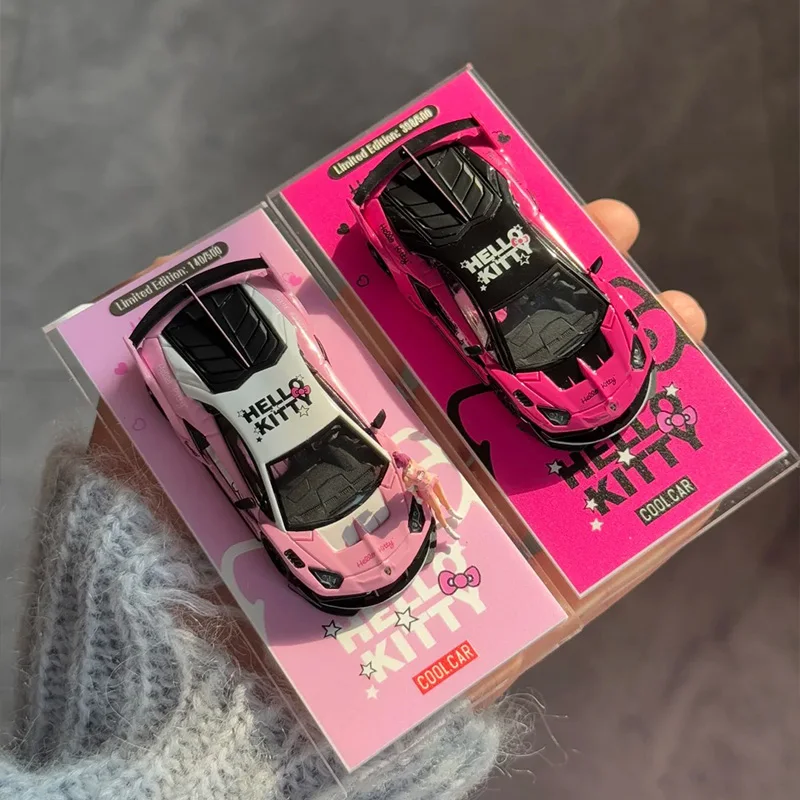 

Подлинный крутой автомобиль 1:64 Gtevo Pink Hello Kitty, игрушка из сплава, моторный автомобиль, литая под давлением металлическая модель, коллекция подарков и дисплей, подарок на день рождения