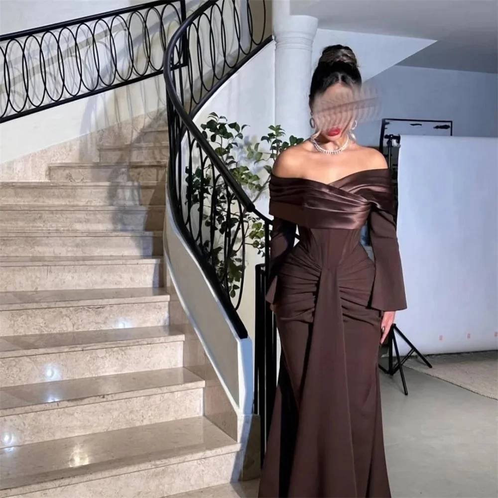 فستان حفلة موسيقية مخصص خارج الكتف، الساتان كم طويل مشد مطوي عارية الذراعين زيبر حفل زفاف ثوب Fساتين Shires #4