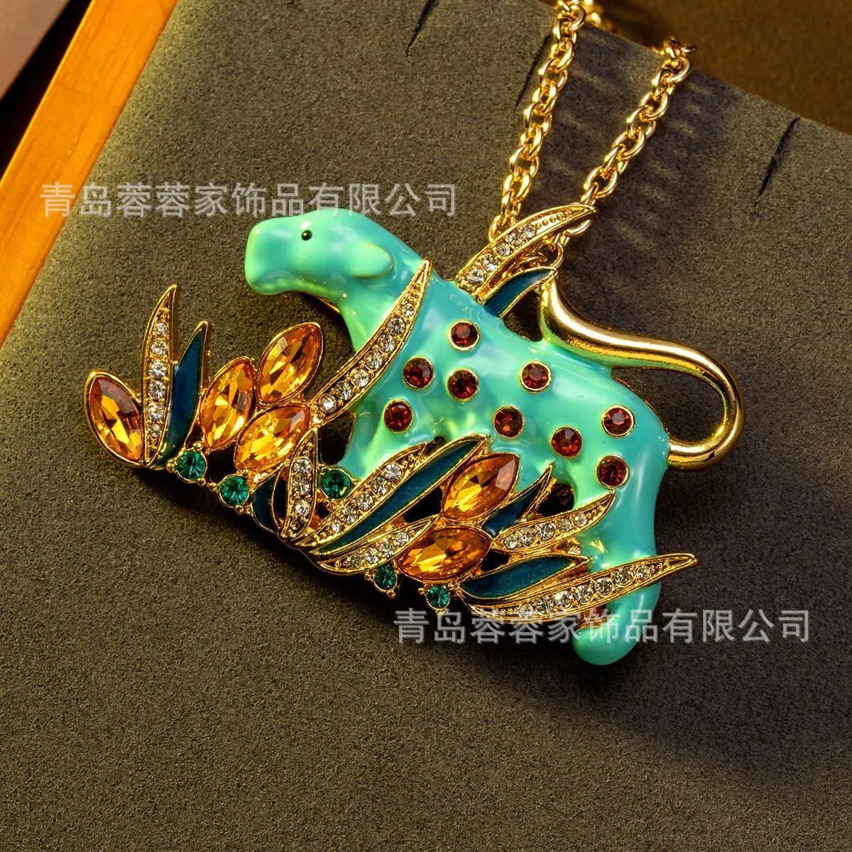 vintage Animal enamel necklace can be used as a brooch Creative enamel glazed jewelry