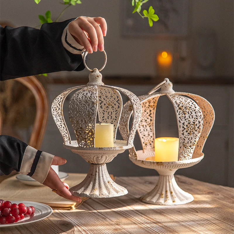 

Hollow Iron Lotus Lamp Creative Candle Holder Ornament Wedding Photography Prop Vintage Decorative Candle Holder
