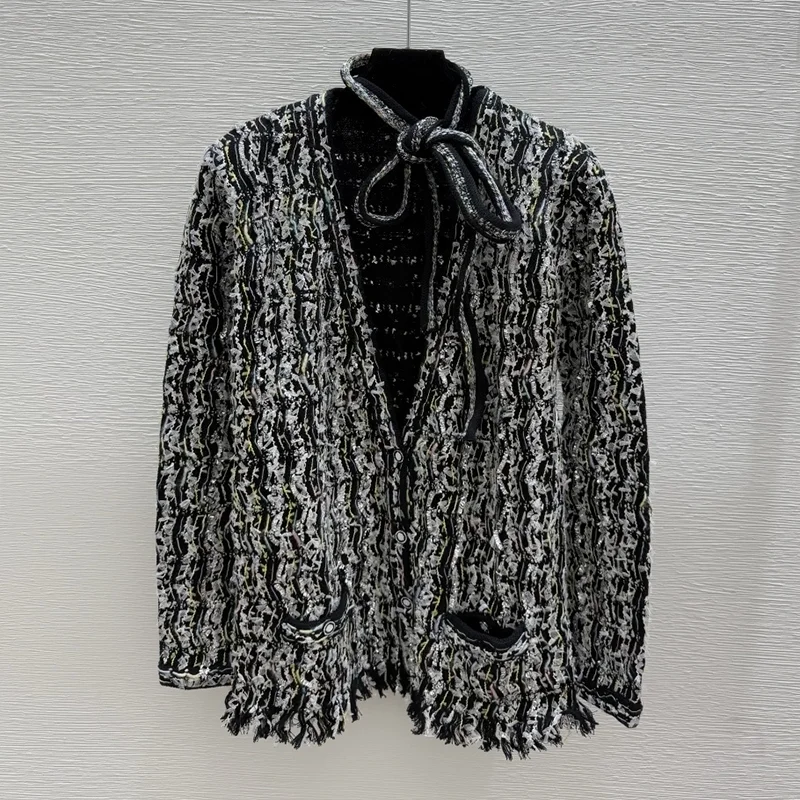 

Высококачественный женский кардиган с v-образным вырезом черного, белого цвета и разноцветным твидом с галстуками-бабочками и бахромой, роскошный свитер 251028228