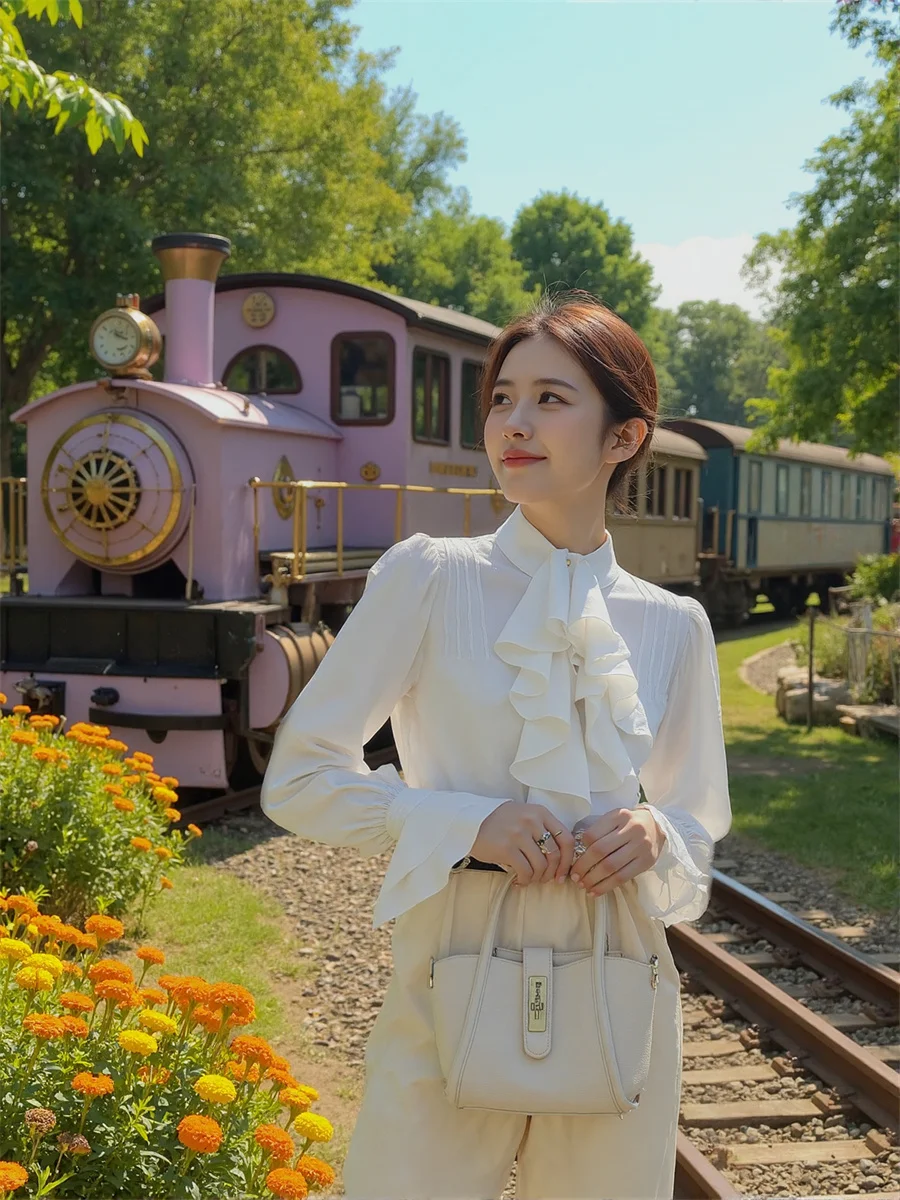 

Ruffles French Style Shirts Japanese Blouses Women'S Christmas Clothes Autumn Buttons Placket Tight Cuffs Longline Detail Casual