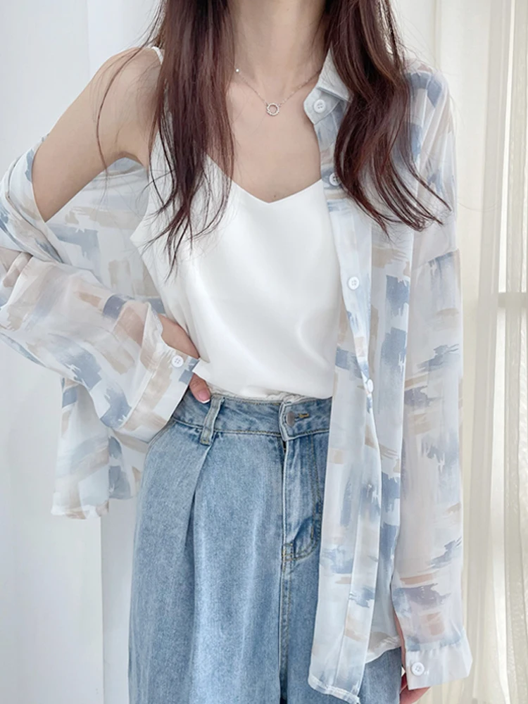 

Vintage Flower Print Women Chiffon Thin Blouse Spring Long Sleeve Sheer Shirt Sunscreen Clothes Tops Blusas 2024 News W38