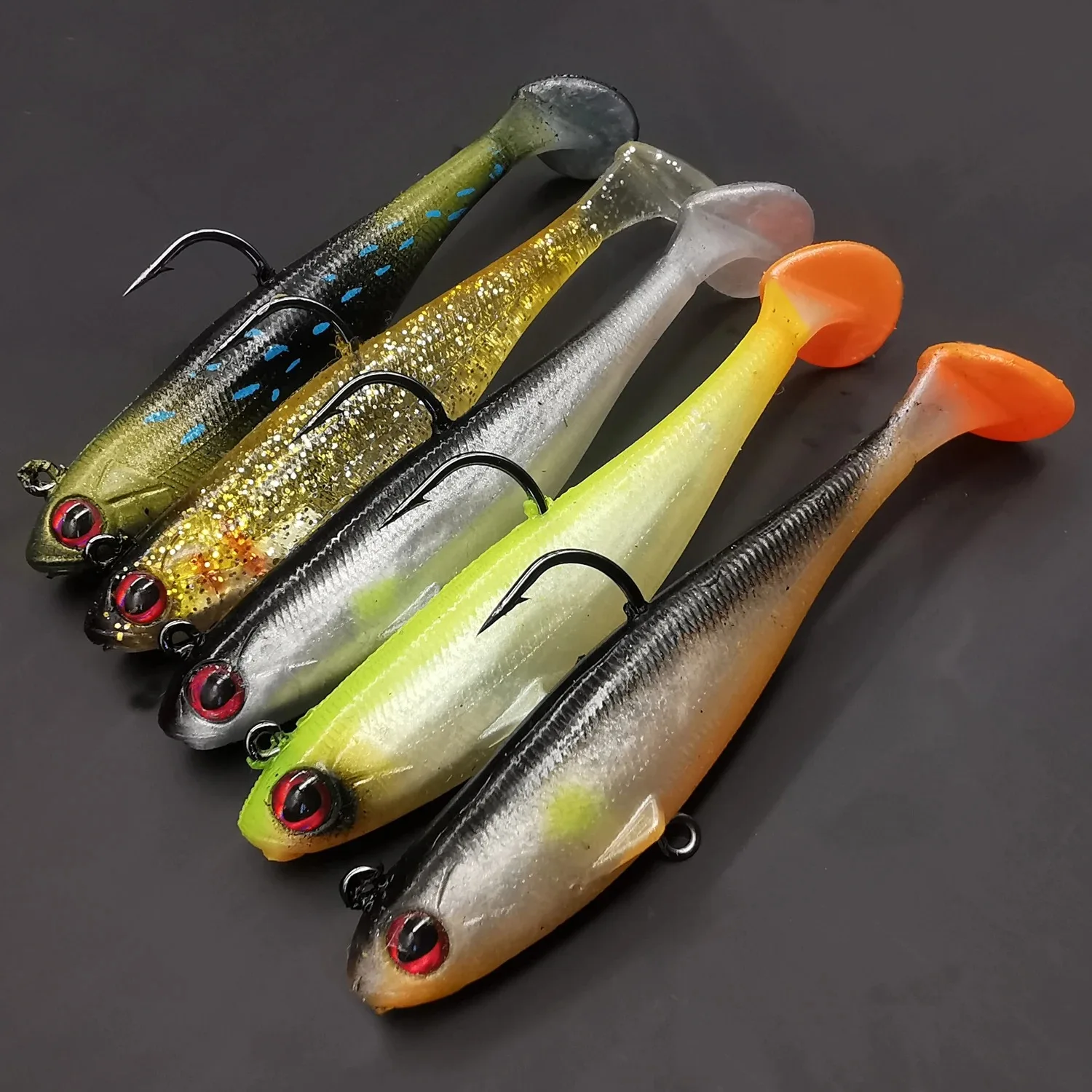 

1pc 6.5cm 6g / 9cm 12g Pre-Rigged Soft Paddle Tail Swimbait, Weighted Soft Shad Lure with Hook for Bass Pike Trout Walleye