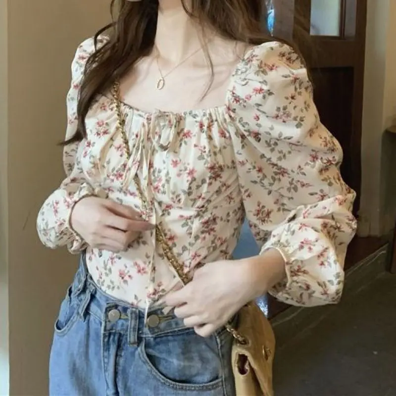 New Bubble Long Sleeve Super Fairy Short Large Size Unique Top Floral Shirt for Women