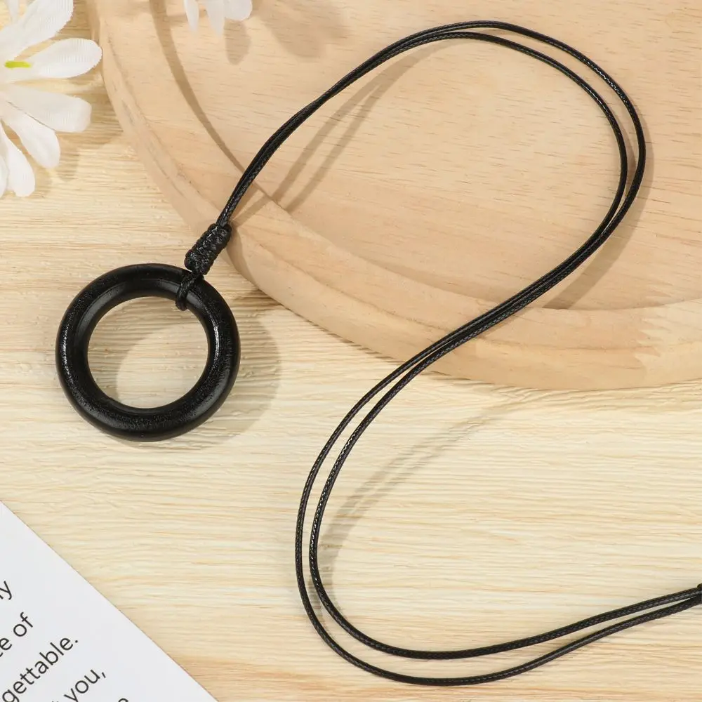 

Retro Wooden Female Jewelry Collar Decoration Vintage Leather Lanyard Necklace Clothing Pendant Sweater Chain Sweater Necklace