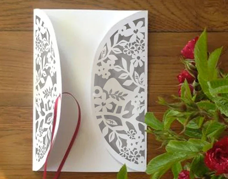 

50pcs Gate Fold Love Birds Wedding, Laser Cut Wedding Invitation,customized wedding invitations, personalized lace flora cards