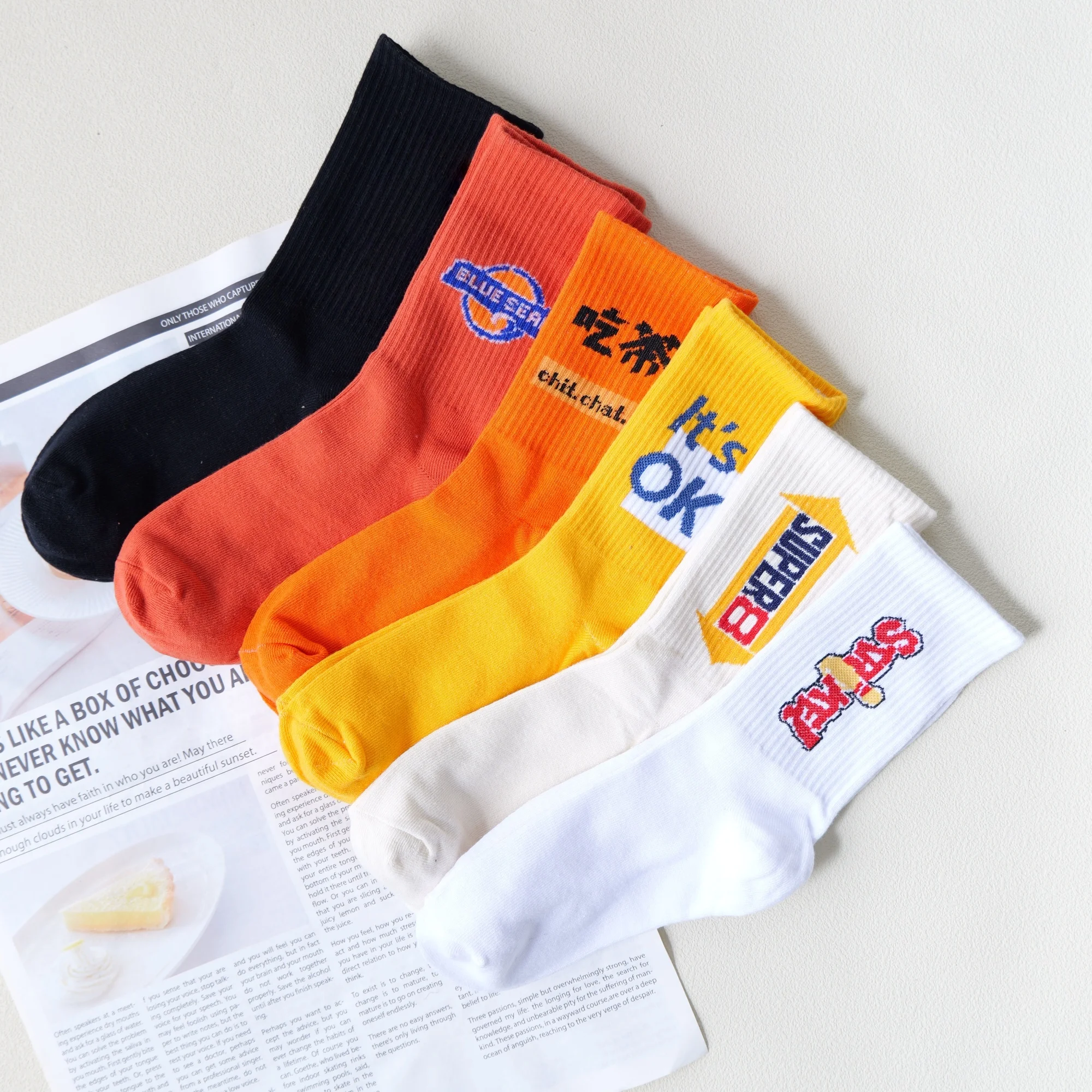 

Несколько пар мужских носков Crew, китайские иероглифы и английский дизайн, разноцветные, модные и стильные, толстые, удобные