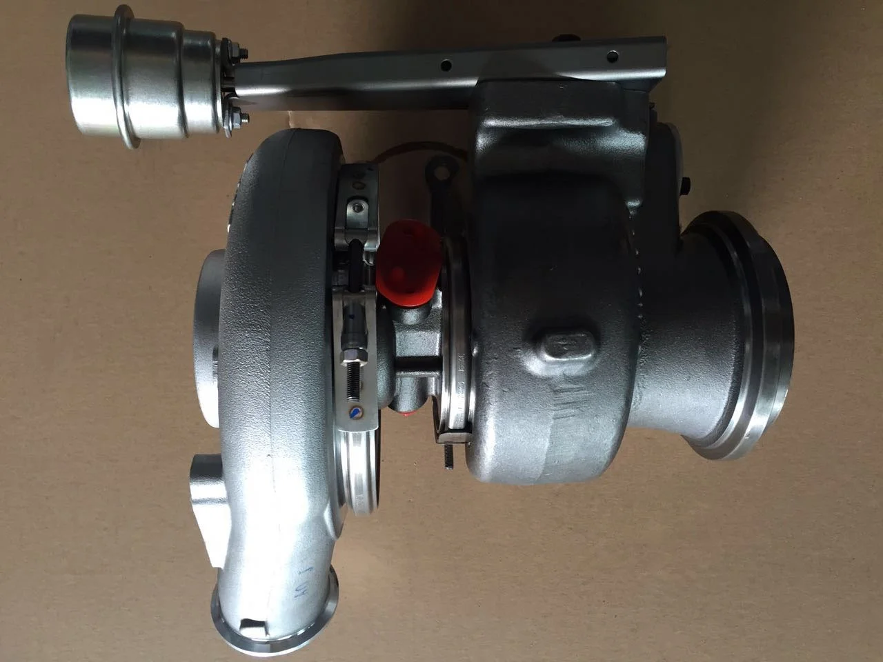 Hot Sale 4046026X   Engine Spare Parts 4046025 4046026 Hx55w Turbocharger  for