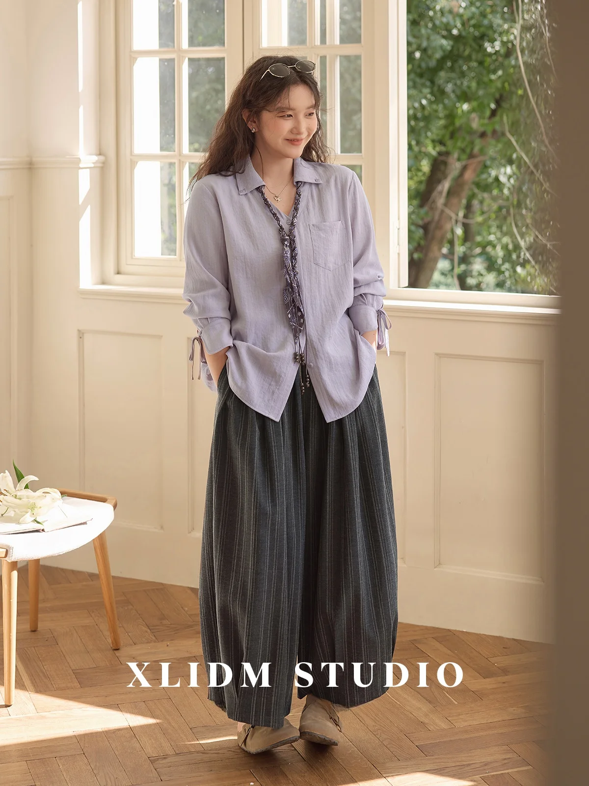 

Женские повседневные брюки XLIDM больших размеров, широкие брюки-фонарики длиной 9/10, с вертикальными полосками, весенняя новинка, повседневные брюки