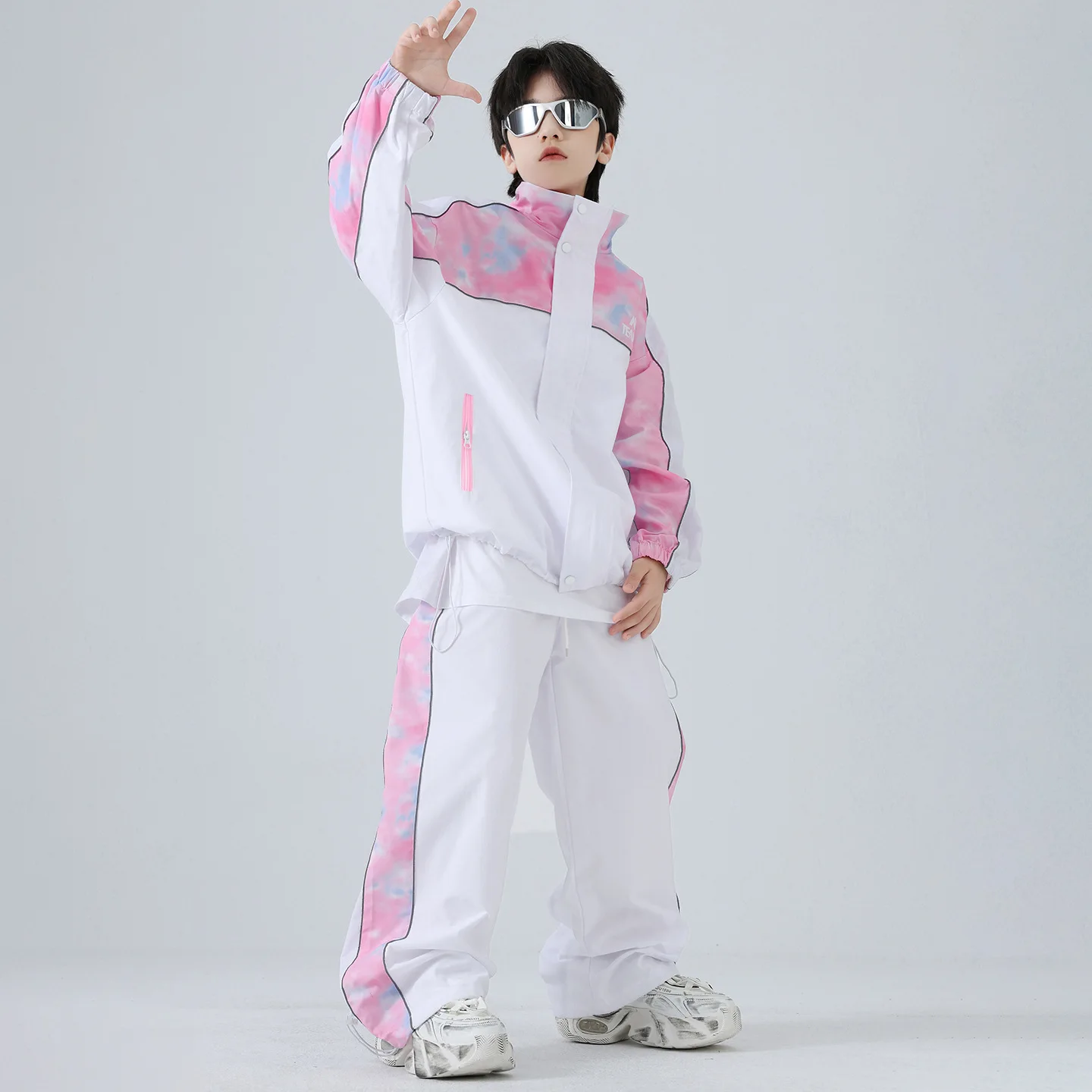 キッズK-POPヒップホップ服 ホワイトピンクプリント ウィンドブレーカージャケット カジュアルワイドパンツ 女の子男の子 ストリートダンスコスチュームセット服