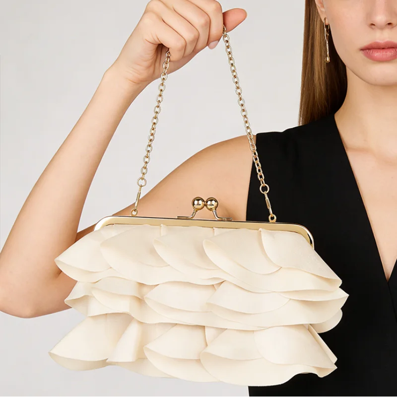 

Элегантная вечерняя сумка-клатч в форме облака с рюшами и цепочкой, мягкая плиссированная, для свадеб и вечеринок, женская, милая, нарядная сумочка