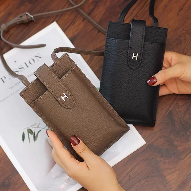 

2025 hot selling genuine leather mobile phone bag, women's crossbody bag, new fashionable mini single shoulder vertical bag