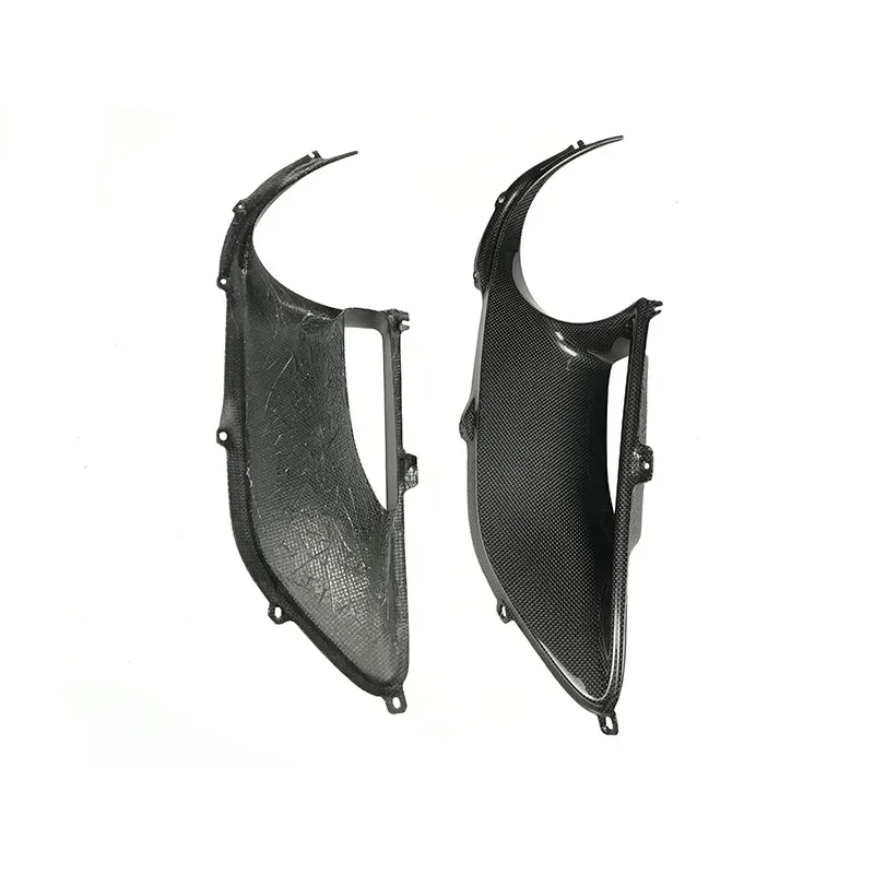 1 Unit Carbon Fiber Automotive Car Rear Automotive Tail Light Housing Cover for Fer 488 Gtb Spider Pista