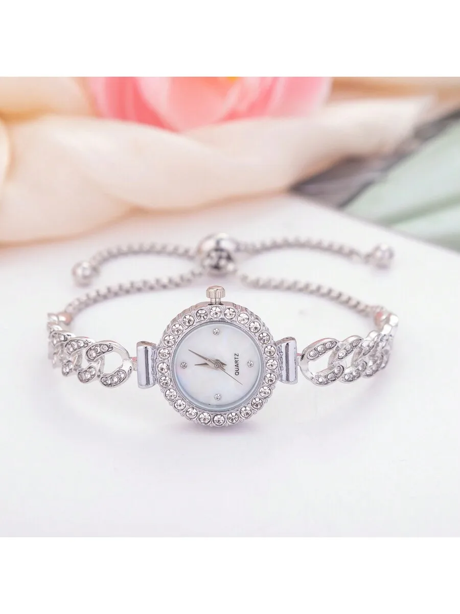 Cute Fashionable Lady Bracelet Watch Luxury Round Watch Dial With Diamond Crystals Water Ripples Female Bangle Watch Alloy