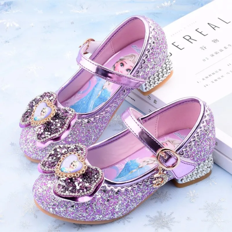 Nuove scarpe Elsa per ragazze scarpe per bambini in pelle di cartone animato scarpe per bambini principessa congelata sandali per ragazza vestito