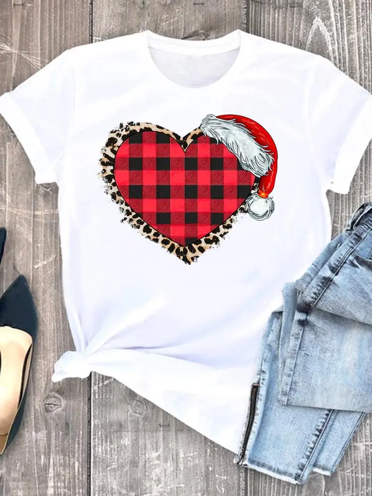 

Plaid Love Heart Trend 90s Women Clothes Print O-neck New Year Graphic T-shirt Lady Casual Female Christmas Fashion Shirt Tee