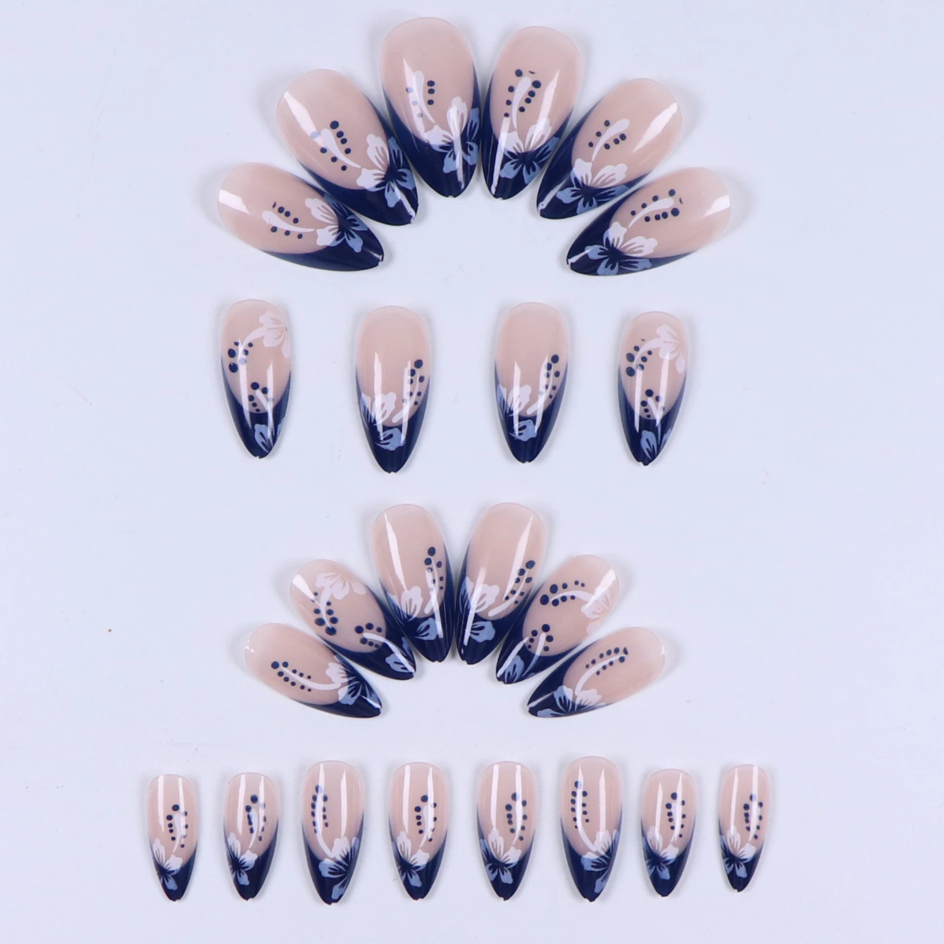 96 قطعة من أظافر اللوز الفرنسي المزيفة بتصميم الزهور، تغطية كاملة من الأكريليك، أظافر صيفية مطبوعة بالزهور، أظافر أكريليك