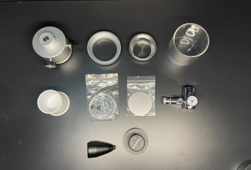 Wholesale Aluminum Pneumatic Coffee Machine Portable Extraction Manual Espresso Machine Modern Square Design