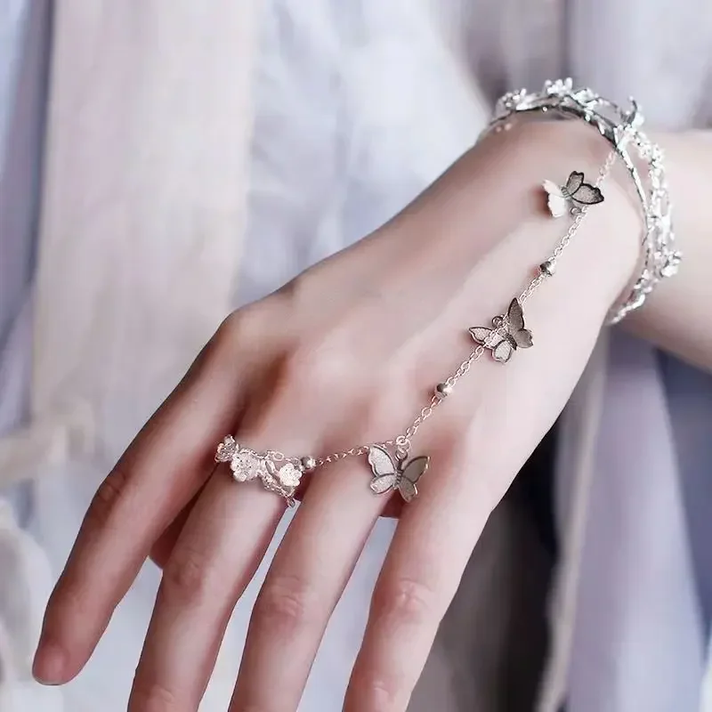 Vintage Punk Butterfly Tassel Chain Ring With Bracelet Link Wrist Chain Finger Rings For Women Flower Pearl Zircon Ring Jewelry