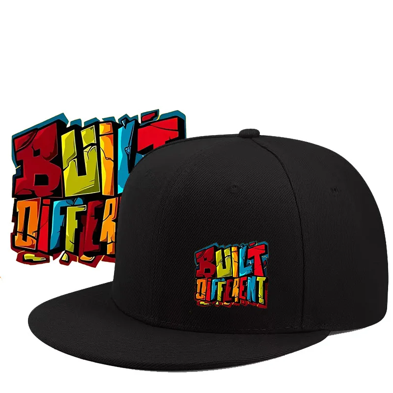 قبعة Snapback قابلة للتعديل مطبوعة بأحرف جريئة مختلفة، قبعة سوداء بحافة مسطحة منقار البط مع تصميم كتلة ألوان نابضة بالحياة، مريحة