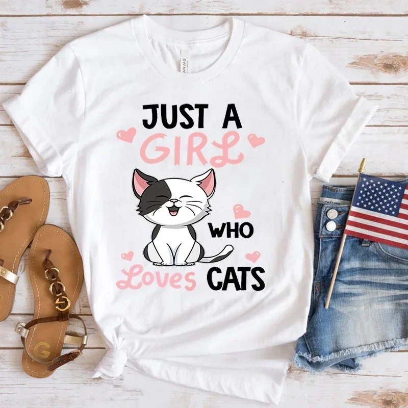 Just A Girl Who Loves Cats Fun Print T-shirts Ladies Casual Short-sleeved Shirts Summer Fashion Loose Tops Graphic T Shirts Y2K