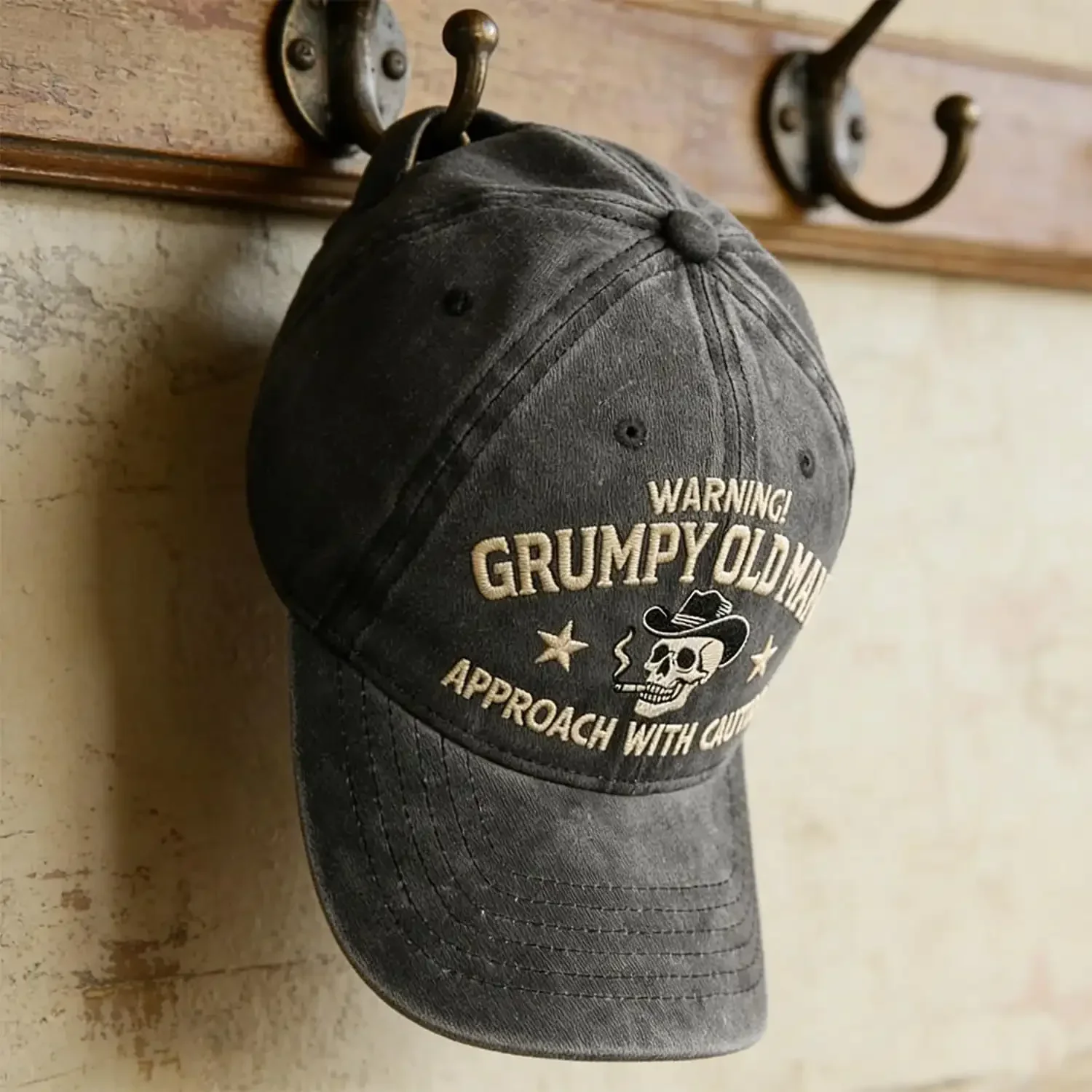 Customization Warning Grumpy Old Man Hat Embroidery Baseball Cap, Funny Adjustable Cotton Baseball Hats For Men And Women Hats