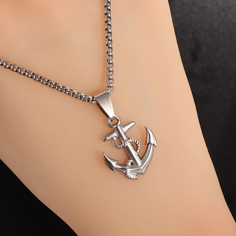 Creative Retro Pirates of The Caribbean Sailor Anchor Pendant Stainless Steel Necklace Men Women Trendy Hip Hop Street Jewelry